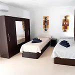Casa Pari *